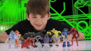 Ben 10 Ultimate Alien  Ultimate Alien Figures amp Revolution Ultimatrix [upl. by Redyr]