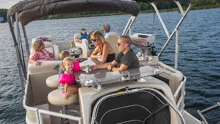 Godfrey Pontoon Boats  Aqua patio 240 CB Center Bar  Rough amp Salt Water Pontoon [upl. by Ahsenev91]