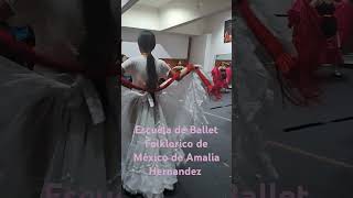 escuela de Ballet Folklorico de México de Amalia Hernandez [upl. by Christoffer]