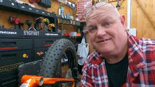 Kona wo Race Face Ride Fat Bike Crank Armset removal [upl. by Staford]