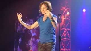 Gianna Nannini  Ogni Tanto Nelson Mandela Forum 19042013 Firenze [upl. by Fanya571]