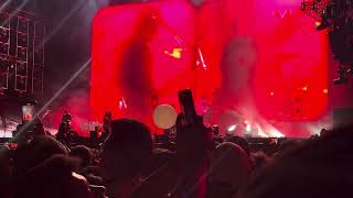 Pyro  Kings of Leon Vive Latino 2024 [upl. by Wynne955]