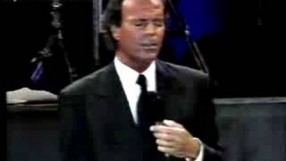 Julio Iglesias  LIVE  Varias  Plaza del Obradoiro 1992 [upl. by Raveaux]