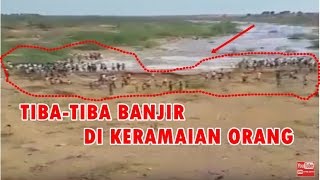 VIDEO BANJIR BANDANG TIBA TIBA DI KERAMAIAN JALAN [upl. by Cordier]