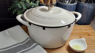 How to season an Enameled Cast Iron Dutch Oven  TRAMONTINA [upl. by Sierra875]