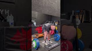 onehanded 250kg deadlift [upl. by Cad]