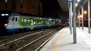 partenza del Colleoni per Brescia e arrivo dell intercity per Terni [upl. by Niamjneb66]