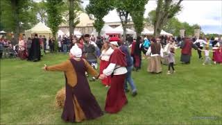 Medieval dance Farandole des Seigneuriales AMVCC Coucy le Château by Pierre Lenoble report [upl. by Egni]