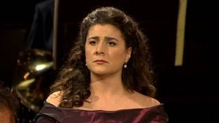 Cecilia Bartoli amp Nikolaus Harnoncourt Live in Concert  WAMozart [upl. by Roleat]