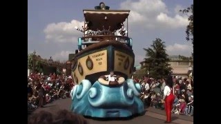 DISNEYLAND PARADE Juni 2004 [upl. by Meekar]