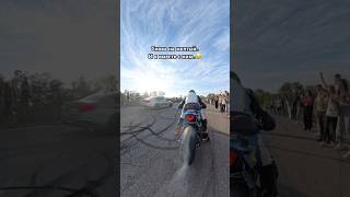 Джиксер против самой БЫСТРОЙ BMW M5 F90 на 920 сил😎 dragrace мото bikelover [upl. by Nnylf641]