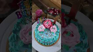 Homemade cake homemade homebaker cake cakedecorating [upl. by Asoral]