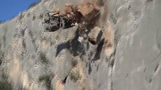 Major Rock Fall Occurs Next to a Climber in Chulilla Spain [upl. by Joo]