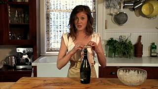 How to Open Prosecco [upl. by Rufe]