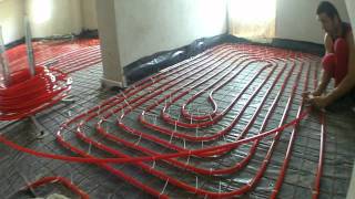 Incalzire pardoseala cu teava Rehau  Underfloor heating [upl. by Schwing193]