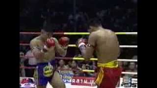 Den Muangsurin VS Rainbow quotGreat Muay Thaiquot [upl. by Dinnage189]