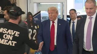 RAW VIDEO Donald Trump at grocery store in Kittanning Pennsylvania [upl. by Leirraj980]