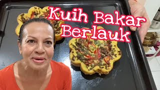 Effa Rizan  KUIH BAKAR BERLAUK [upl. by Nahtanaj65]