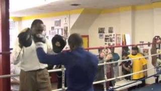 Tim Bradley Hits Mitts with Tommy Hearns at Media Day [upl. by Gnaoh85]