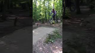 Wrap is best wrap wrapping freeride bikefreeride bikesend mtbjumps mtbfreeride downhill [upl. by Vod851]