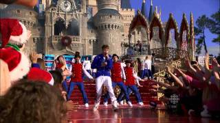 Justin Bieber  Mistletoe Disney Christmas Parade 2011 [upl. by Nonnair]