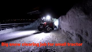 Clearing big snow from paddock with the Valmet tractor [upl. by Eirrotal]