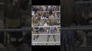 Roberto Duran Knocked Down 🥊 Esteban De Jesus 🇵🇷 Boxing RobertoDuran [upl. by Goles693]