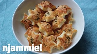 Bladerdeeghapjes recept  njammie [upl. by Mond]