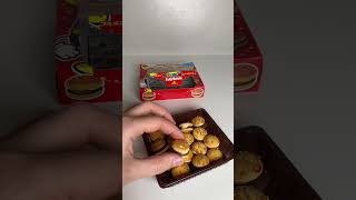 A világ legkisebb hamburgere🍔 soasia hungary asianfood burger snack tastetest tinyburger [upl. by Eelanna]