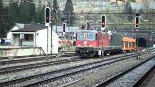 SBB CFF Re 1010 à Göschenen  Re 6\6 11663 quotEglisauquot [upl. by Sueddaht]