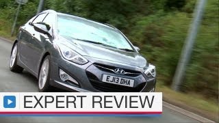 Hyundai i40 saloon expert car review [upl. by Edmead]