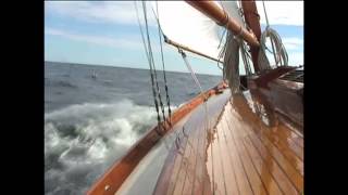 Dyon Classic Luders Sloop Sets Sail [upl. by Attej163]