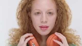 Parrot Zik 20  clip officiel  Cobrason [upl. by Esaertal]