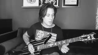 Synyster gates hail to the king amp almost easy intro [upl. by Eiramlatsyrc950]