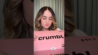 Comiendo crumbl cookies asmr crumblcookies [upl. by Balfore730]