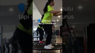 TRAMPOLIN FITNES OLAHRAGA KEKINIAN [upl. by Ahswat704]