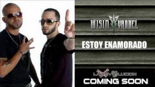 Wisin Y Yandel  Estoy Enamorado ORIGINAL LYRICS REGGAETON 2010 [upl. by Eislek]