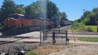 BNSF Intermodal w 4 leads in Galesburg IL on June 29 2024 [upl. by Adnilasor]