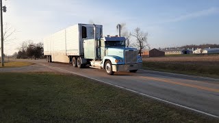 Detroit diesel grabbing gears [upl. by Kcyrred629]