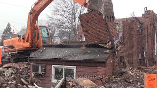 House demolition Wellington and Bradley Bethesda [upl. by Ysabel]