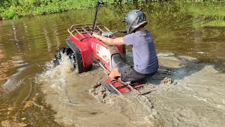 Honda Fourtrax 300 SNORKEL TEST [upl. by Terbecki839]