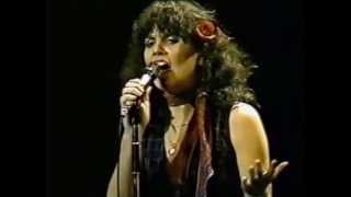 Linda Ronstadt In Atlanta 1977 17 Someone To Lay Down Beside Me [upl. by Simaj]