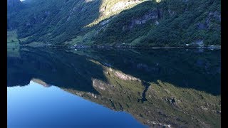 Kreuzfahrt zum Nordkap mit Mein Schiff 1 Im Geirangerfjord mit den spektakulären Wasserfällen [upl. by Eilrac]