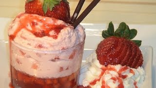 Vasitos de crema y gelatina con fresas  La Cocina de Loli Domínguez Loli Domínguez [upl. by Llain]