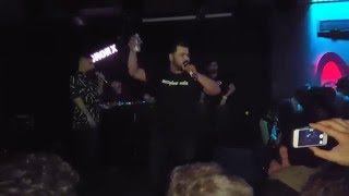 Yener Çevik Ft Eypio  Umudum kalmadı Bronx pi konseri [upl. by Einnaf]