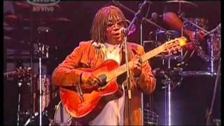 Milton Nascimento e Esperanza Spalding  Fé Cega Faca Amolada ao vivo Rock In Rio 2011 [upl. by Einnoj242]