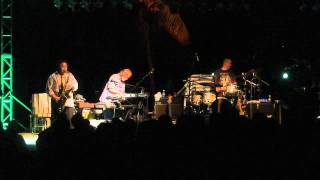 Little Feat  Dixie Chicken Jam Session Live in Jamaica  2011 [upl. by Llenor877]