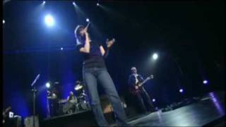 The Pretenders  Ill Stand By You  Loose In LA  Live 2003 [upl. by Nnaik]