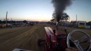 466c Hot Farm Pulling Tractor 2015 Harry Walker 1066IH Centerville IA [upl. by Anihta]