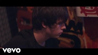 Jake Bugg  Heliópolis  Surprise performance in Brazilian slum [upl. by Hunfredo]